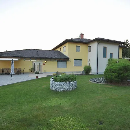 Wellness Waldhof 3* Sankt Georgen im Lavanttal