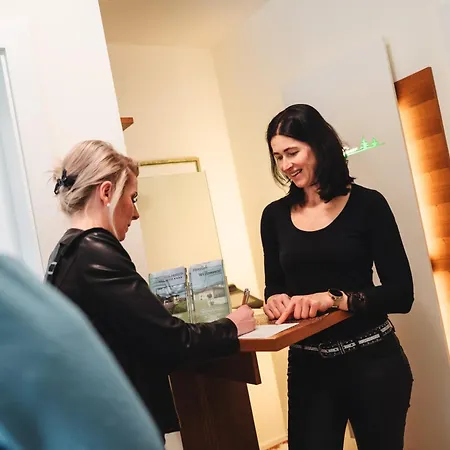 Bed & Breakfast Wellness Waldhof 3*